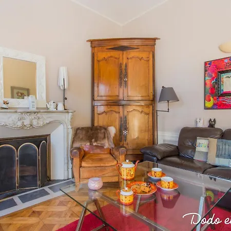 Апартаменты Wonderful 3 Bedrooms With Big Garden